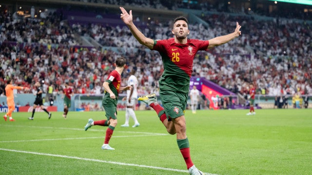 Gonçalo Ramos oxigena seleção portuguesa em má fase de Cristiano Ronaldo