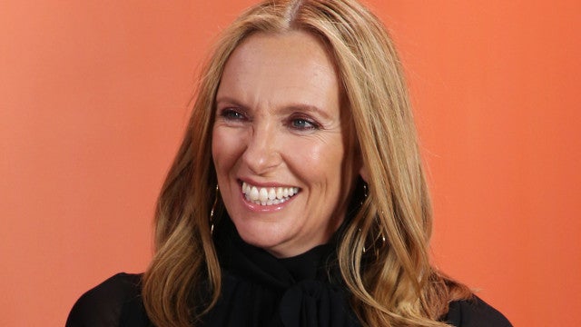 Toni Collette se separa do marido após flagrante de traição