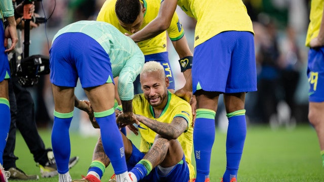 ‘Estou destruído’, lamenta Neymar