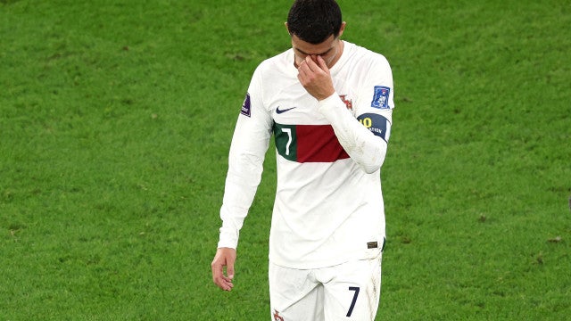 Cristiano Ronaldo permanece no Qatar após queda de Portugal