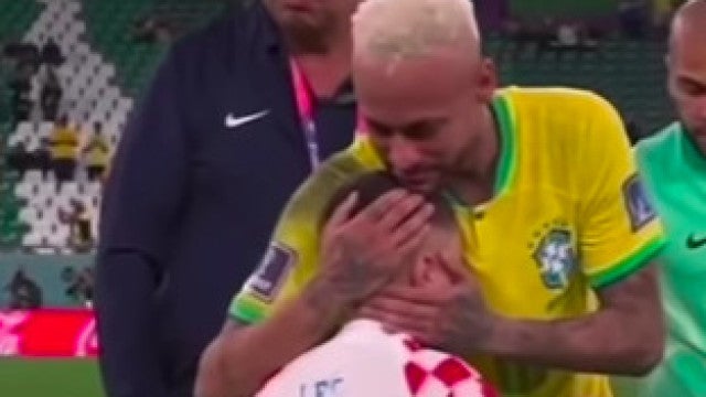 Croata agradece Neymar em português por carinho com seu filho