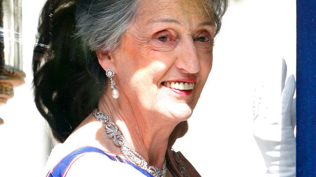 Madrinha do príncipe William pede desculpas a ativista negra