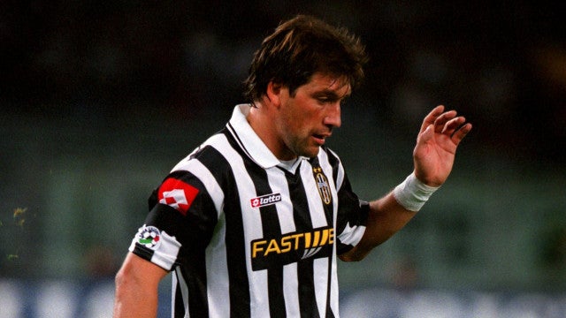 Morre Fabián O’Neill, antigo jogador da Juventus, aos 49 anos