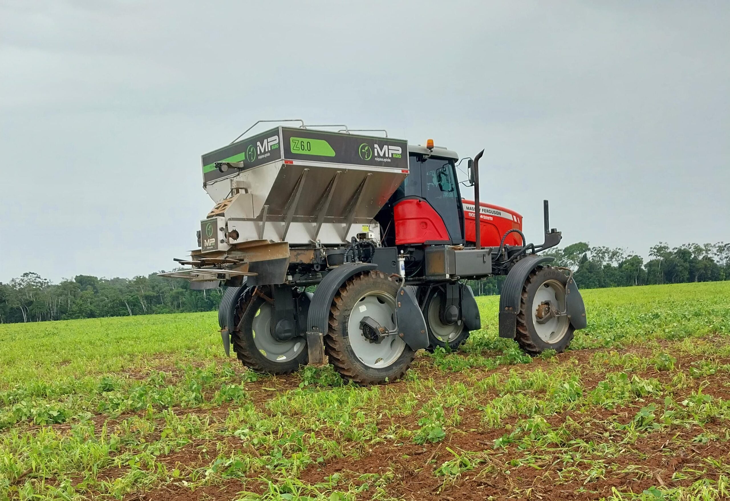 Transformação de autopropelido em distribuidor será apresentada na Dinetec 2023