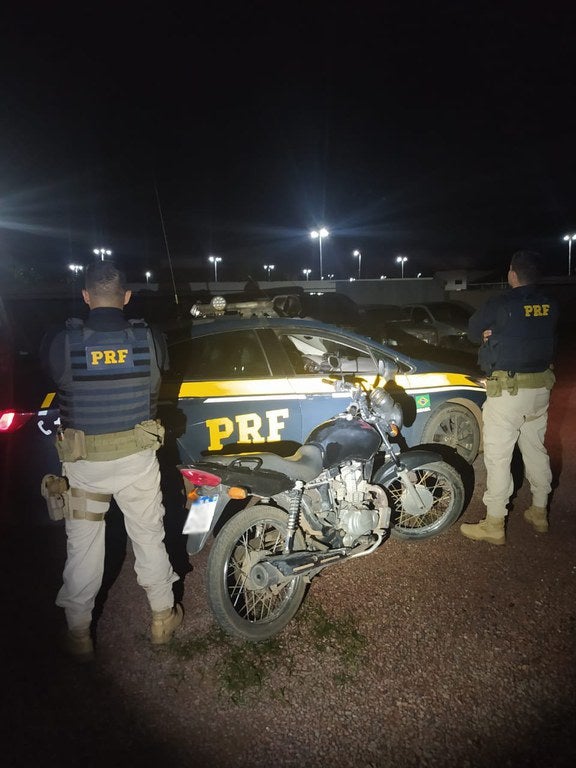 PRF recupera moto furtada