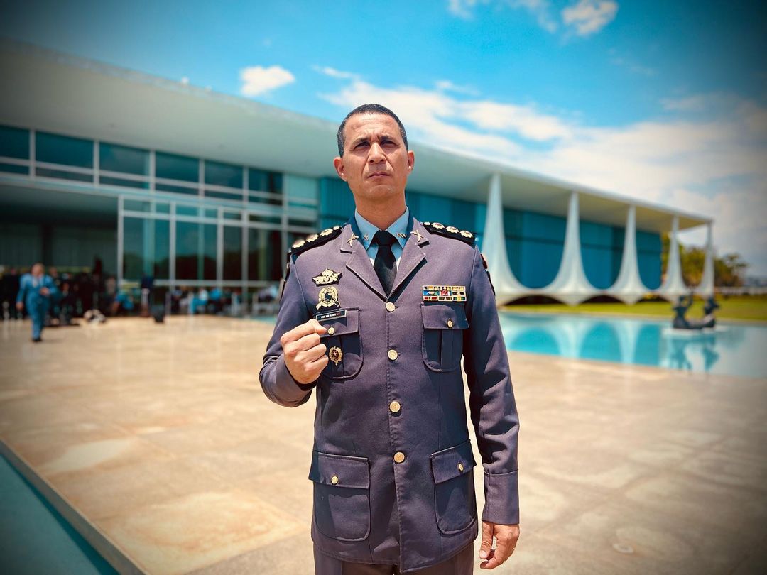 Coronel Assis considera que decreto de Lula sobre armamento civil é retrocesso