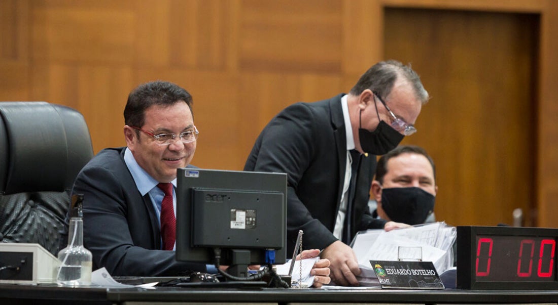 Deputados estaduais de Mato Grosso aumentam próprios salários em 16%