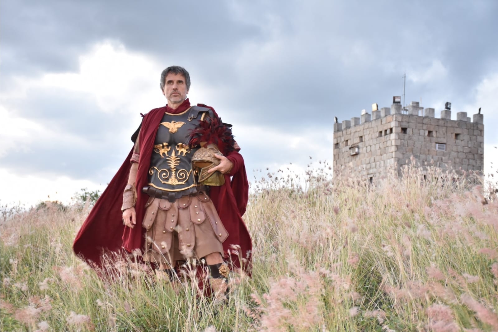 Experiência teatral marca Eriberto Leão: “mudou minha vida completamente”