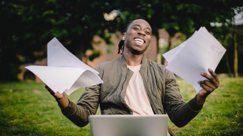 Estado concede bolsas no valor de R$400 mil a estudantes quilombolas matriculados na UFMT