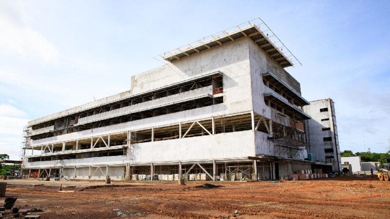 Obra do Hospital Central em Cuiabá atinge 80% de conclusão, confirma secretário