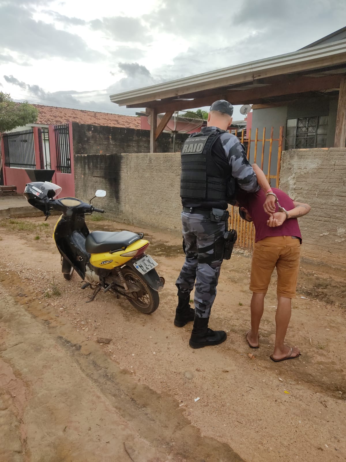 Equipe Raio de Guarantã do Norte prendeu suspeito furtar casa