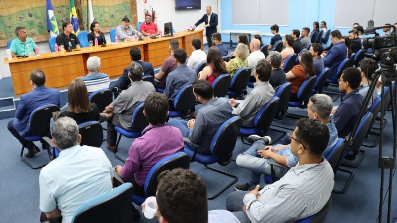 Associação dos Engenheiros Eletricista de MT empossa 1° mulher presidente