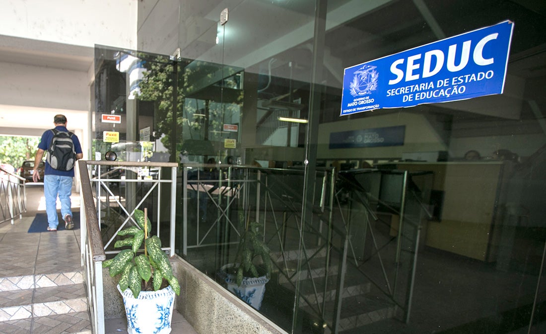 Governo de MT dará bolsas de estudo para estudantes de baixa renda em universidade católica em Sinop, Rondonópolis, Cuiabá e VG