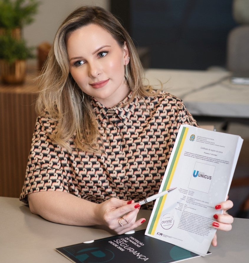 Apesar da alta de   57% do registro de marcas durante a  pandemia, empresária alerta sobre   golpes