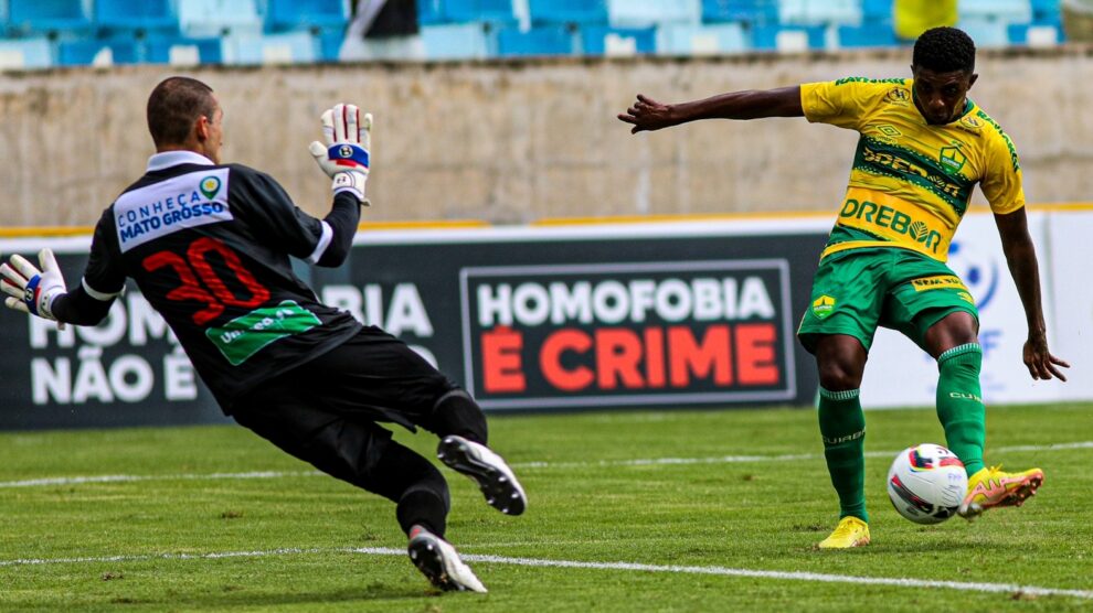 Cuiabá estreia no campeonato Mato-grossense com goleada de 4 a 1 sobre o Mixto