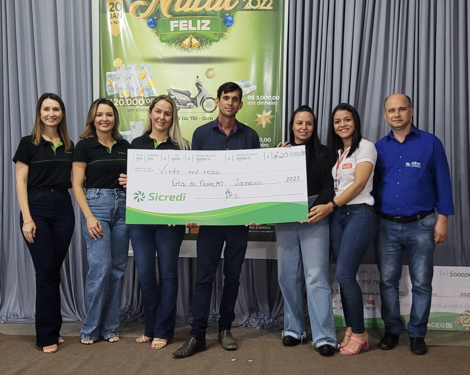 ACEG realizou a entrega da premiação aos contemplados da Promoção Natal Feliz