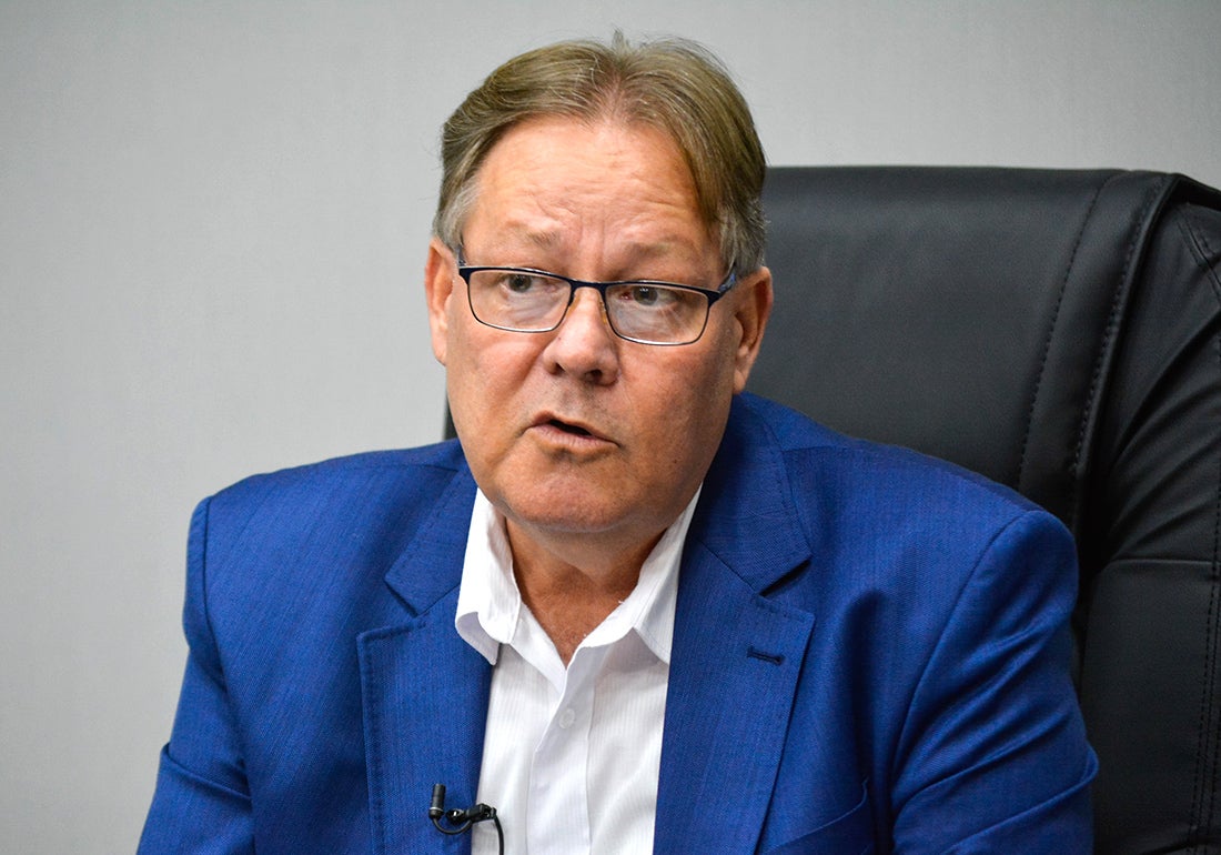 Vídeo: Mauro quer maior efeciência de secretários e Gilberto quer priorizar conclusão de novos hospitais