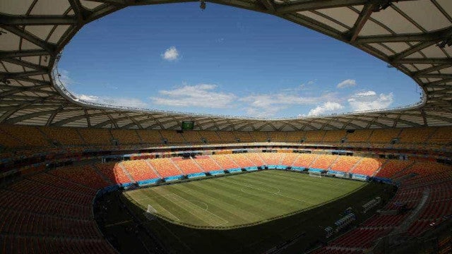 Arena da Amazônia tem luz cortada por não pagamento de contas