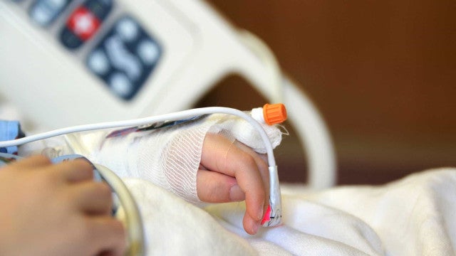 Covid-19: Brasil registra 28 mil casos e 211 mortes em 24 horas