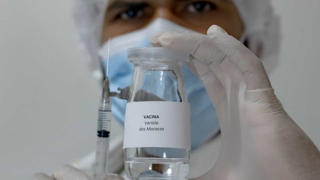 Mpox ainda é problema de saúde pública, dizem especialistas da Fiocruz
