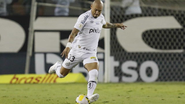 Maicon diz que faltou calma ao Santos e lamenta: ‘Sofremos gols muito cedo’