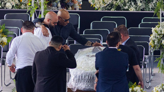 As imagens do último adeus dos brasileiros a Pelé