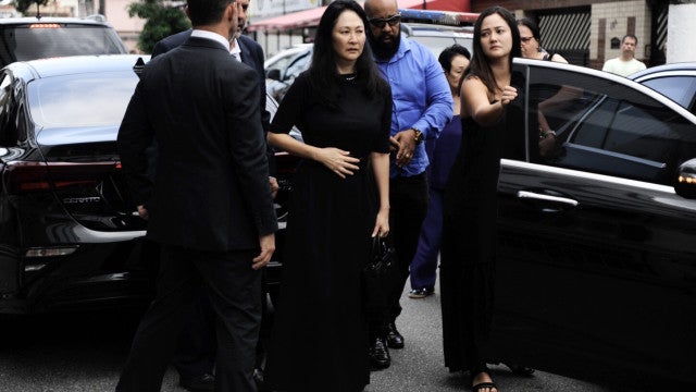 Conheça Márcia Aoki, viúva e ‘última namorada’ do Rei Pelé