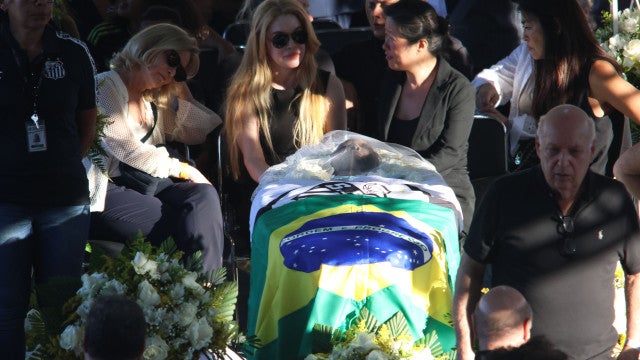 Segurança na Vila Belmiro é reforçada antes da chegada de Lula ao velório de Pelé