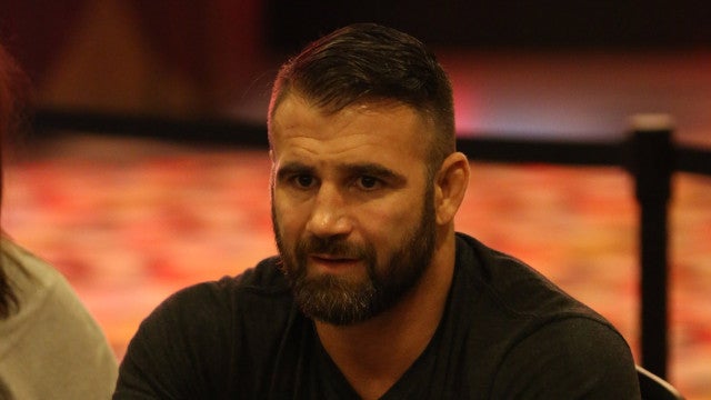 Ex-lutador do UFC é preso sob suspeita de matar a namorada no México