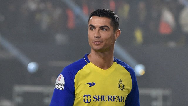 Autoridade saudita indica Cristiano Ronaldo como capitão em duelo com Messi