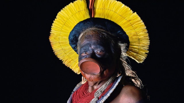 ‘Desejo descansar, mas não posso parar’, diz cacique Raoni