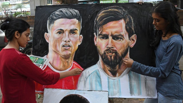 Messi e Cristiano Ronaldo, craques do século, podem ter último ato da rivalidade