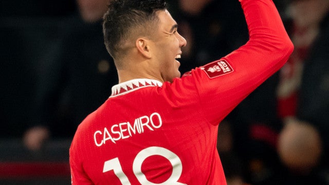 Casemiro e Fred marcam e Manchester United avança na Copa da Inglaterra