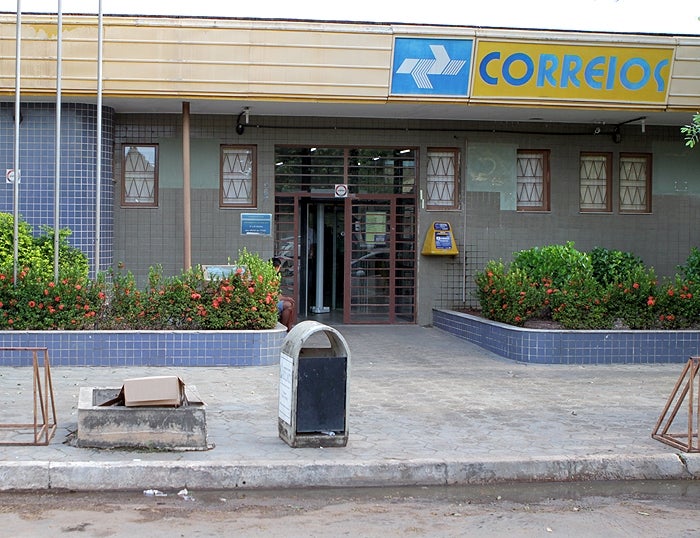 Lula determina retirada de Correios, Petrobras e mais seis estatais de programa de privatização