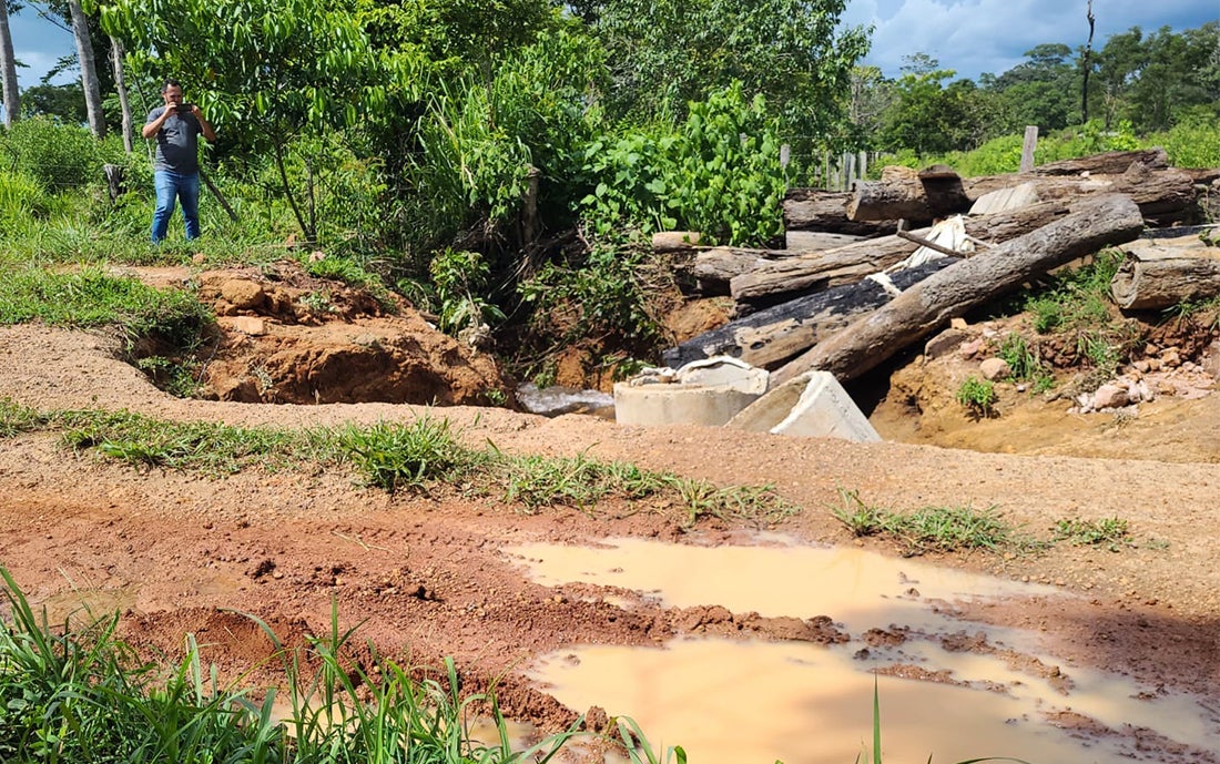 Prefeito de Peixoto de Azevedo declara situação de emergência devido aos estragos em pontes e estradas