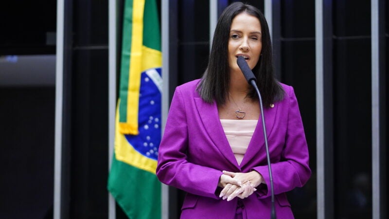 Deputada Amália Barros diz que fará ‘oposição pontual e intensa’ ao governo Lula
