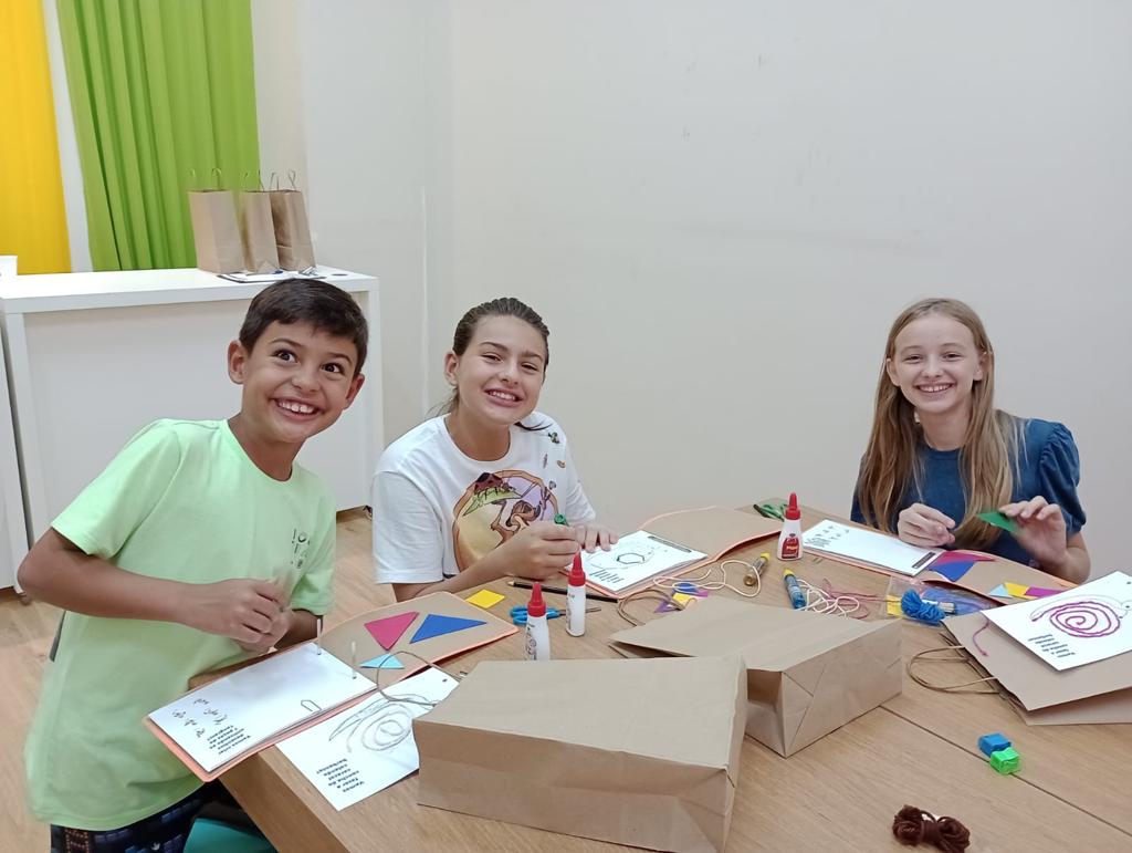 Clubinho Shopping Sinop oferece Pintura Facial e Oficina de Máscaras gratuitas