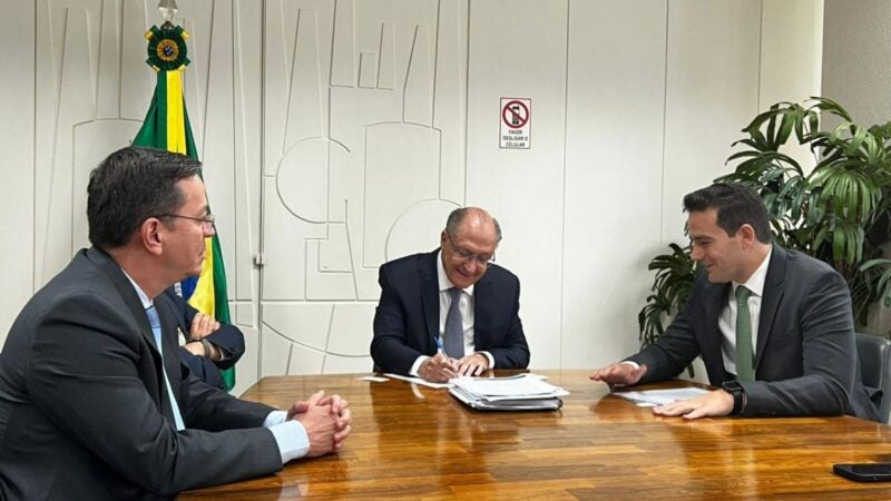 Presidente da Fiemt debate com ministro Alckmin reforma tributária e crédito