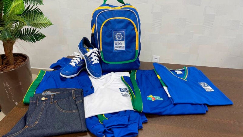 Estado vai destinar conjunto de uniformes e materiais à rede estadual em MT