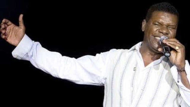 Teste de paternidade do cantor Emílio Santiago é divulgado após exumação