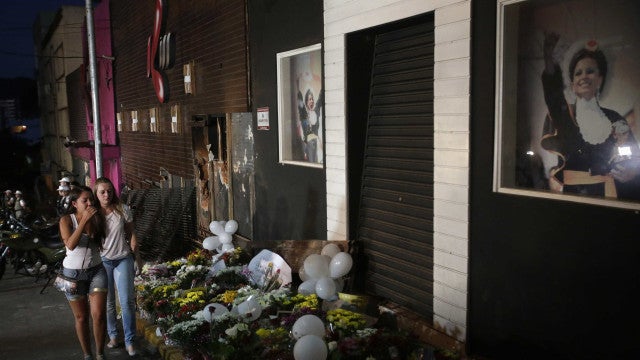 Série da Boate Kiss, na Netflix, desperta vários gatilhos em quem tem filho baladeiro