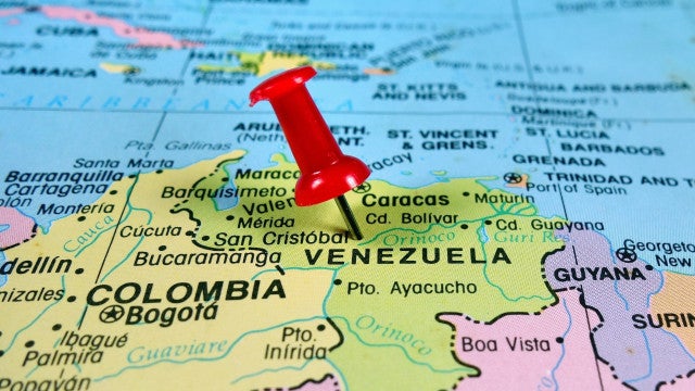 Comércio com Venezuela deve focar produtos industriais, diz embaixador