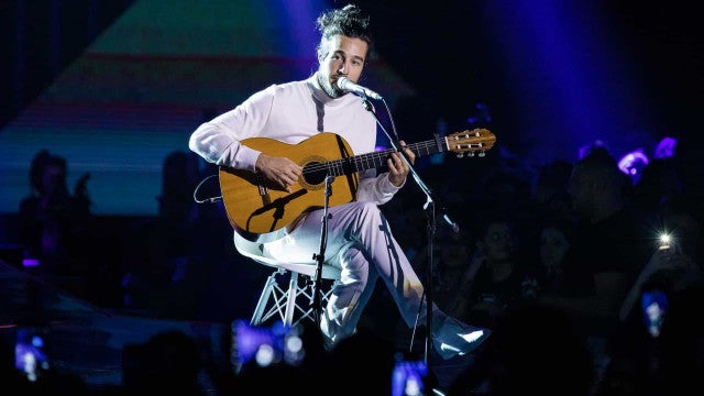 Tiago Iorc faz versão acústica de ‘Zona de Perigo’ e ganha elogio de Léo Santana