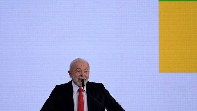 Lula recria conselho dedicado a combater a fome no Brasil