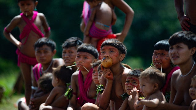 Base aérea de terra Yanomami terá reforma para levar hospital à região
