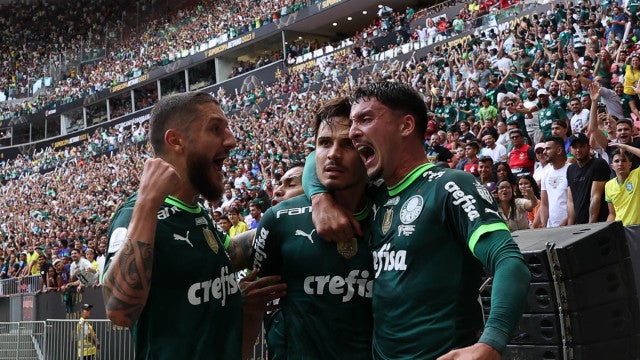 Palmeiras ganha do Mirassol no interior e assume liderança geral do Paulista