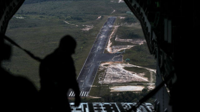FAB manterá abertura parcial do espaço aéreo yanomami até maio
