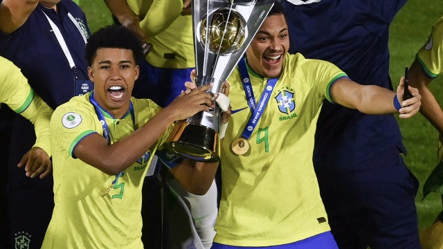 Herói da decisão sub-20, Andrey celebra a conquista: ‘Era nosso objetivo maior’