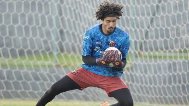 Terceiro goleiro do Ituano de apenas 21 anos é encontrado morto em casa