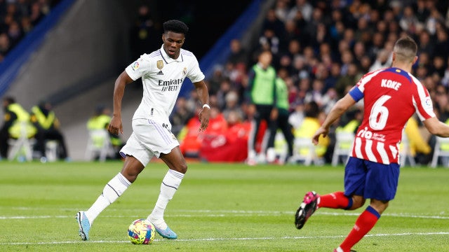 Com Vini Jr. ‘apagado’, Real Madrid e Atlético empatam com gols no final